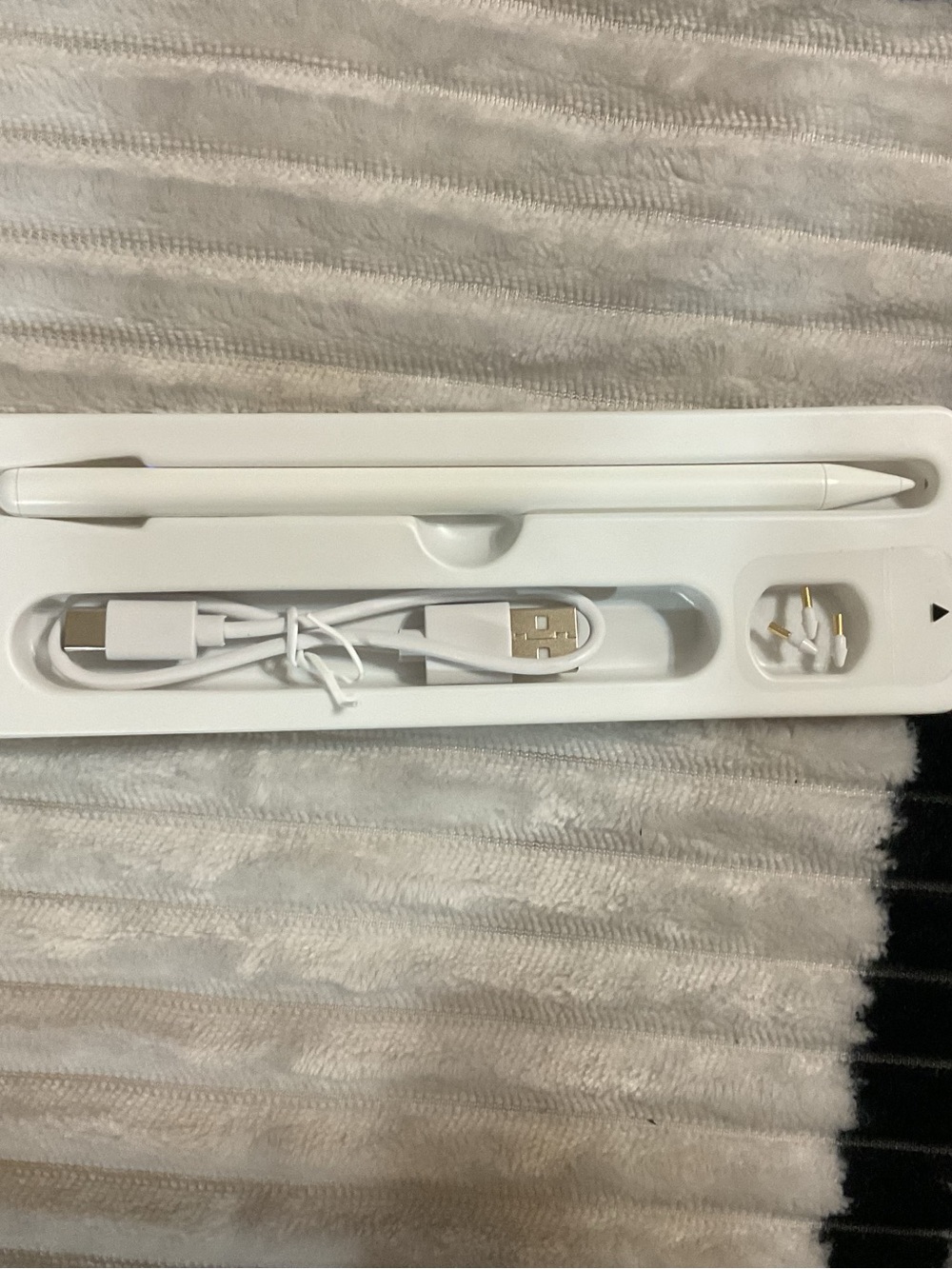 Stylus Pen Superfine Nib Active White